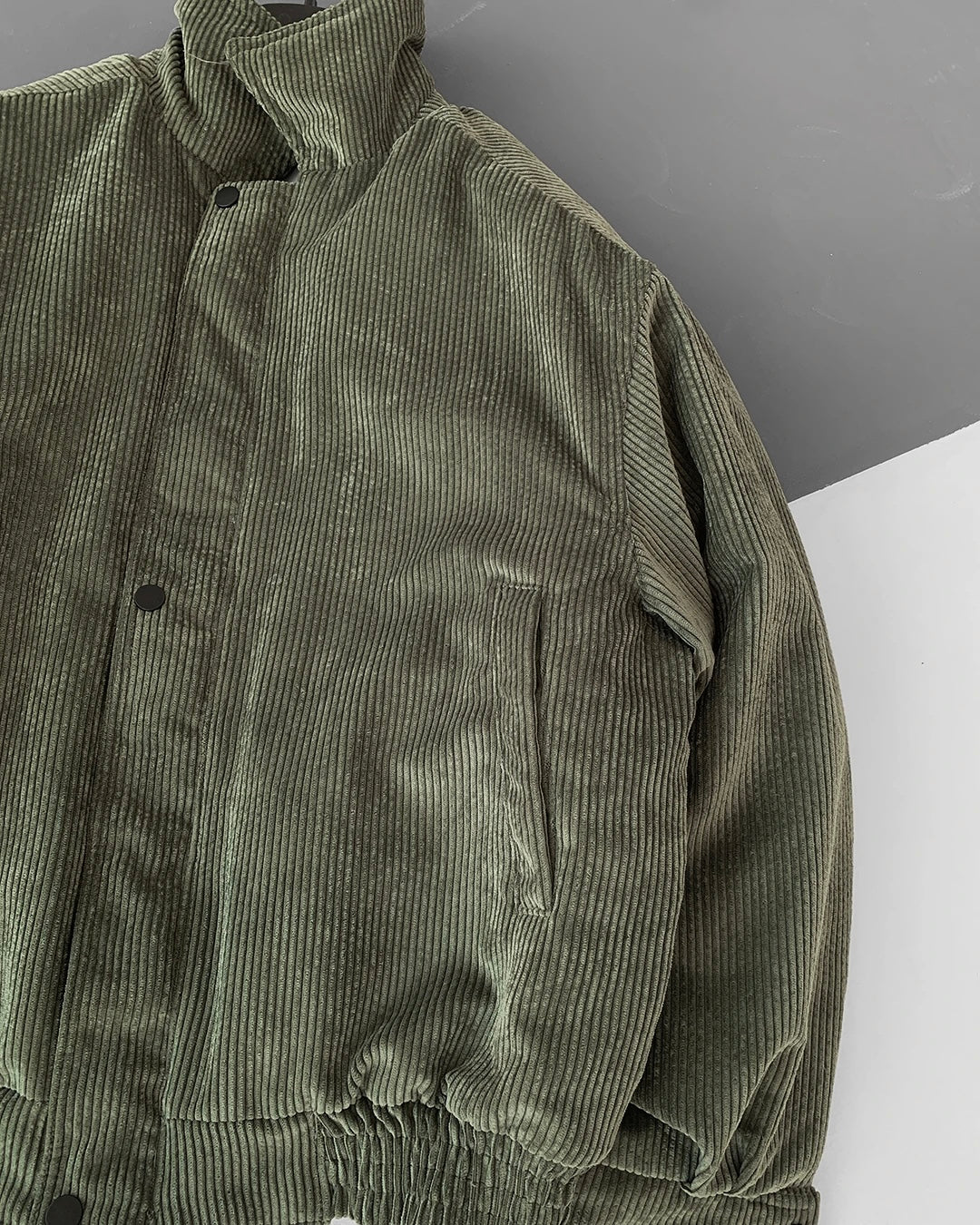 Olive puffer corduroy with lining